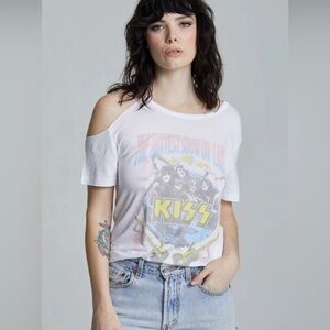 Recycled Karma KISS The Hottest Show On Earth Graphic Band Cold ShoulderT-Shirt